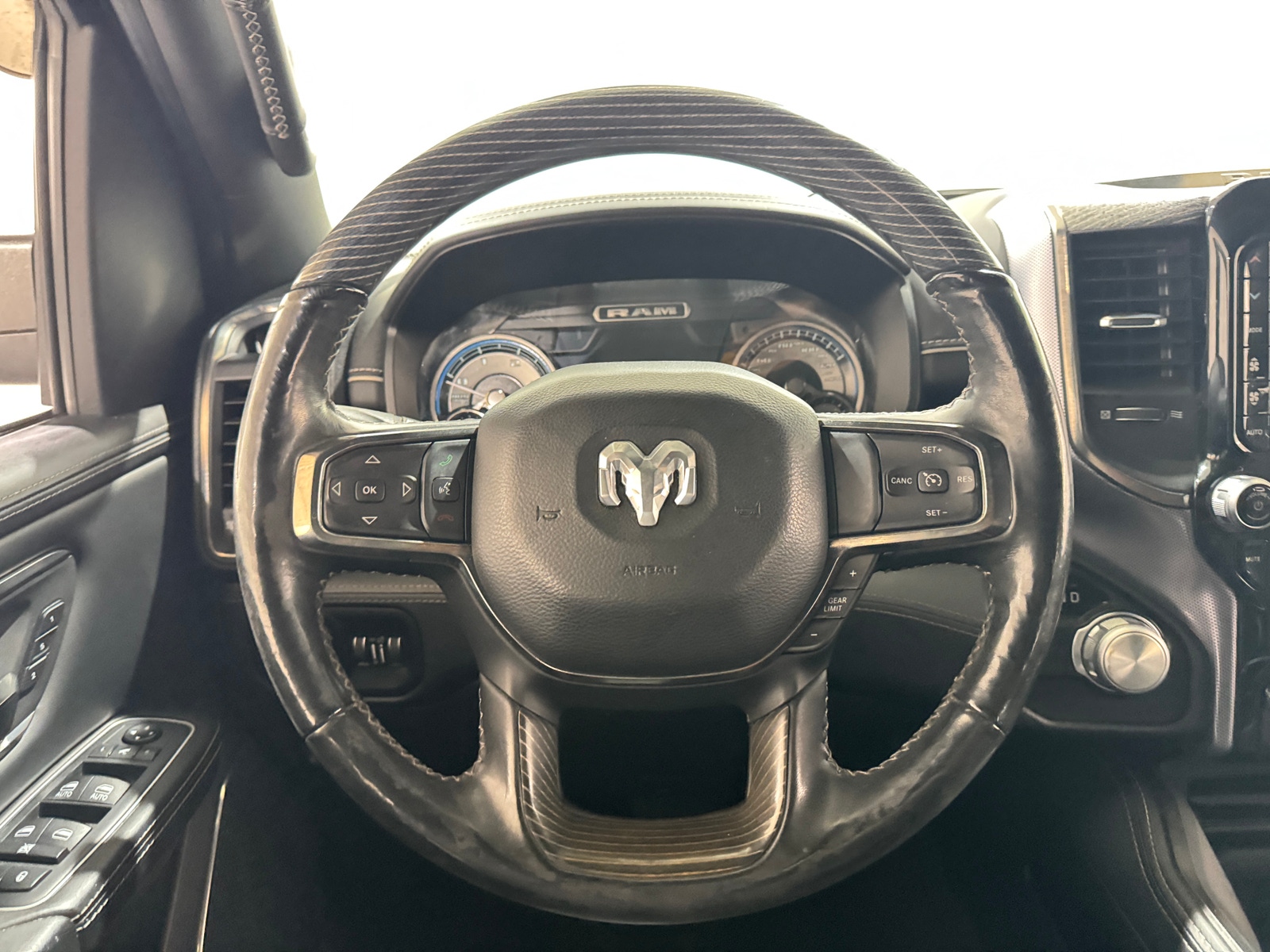 Thumbnail: 2020 RAM 1500 - 4