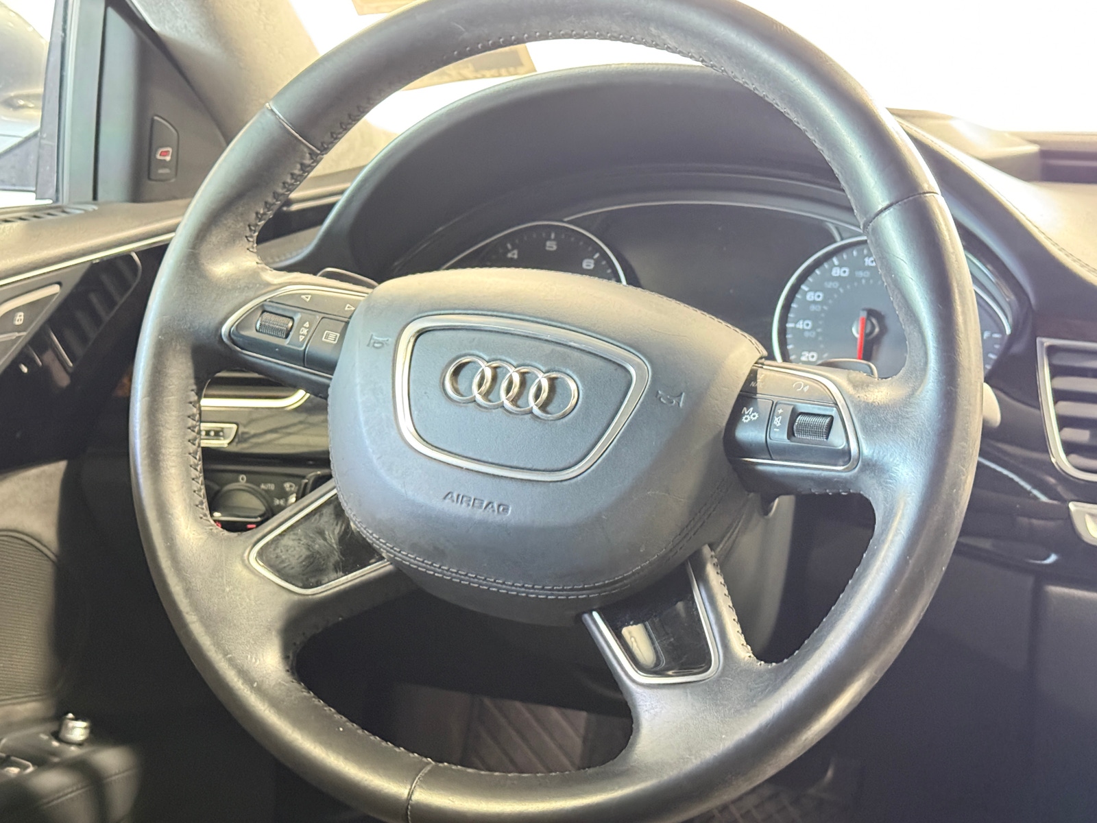 Thumbnail: 2016 Audi A8 - 4