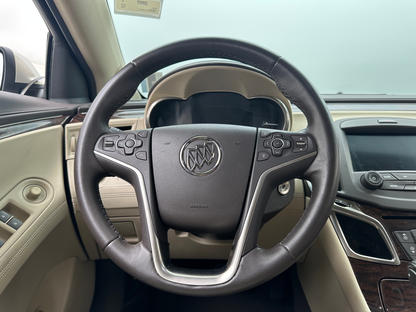 Thumbnail: 2015 Buick LaCrosse - 5