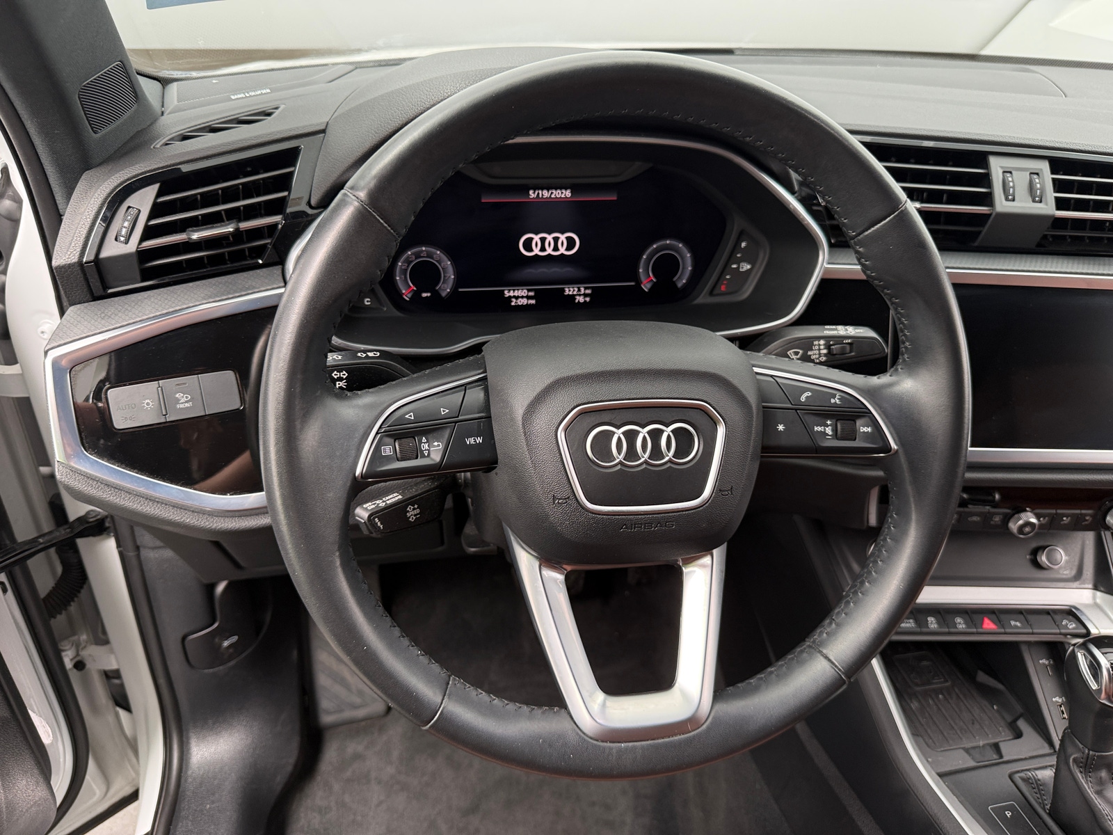 Thumbnail: 2020 Audi Q3 - 4
