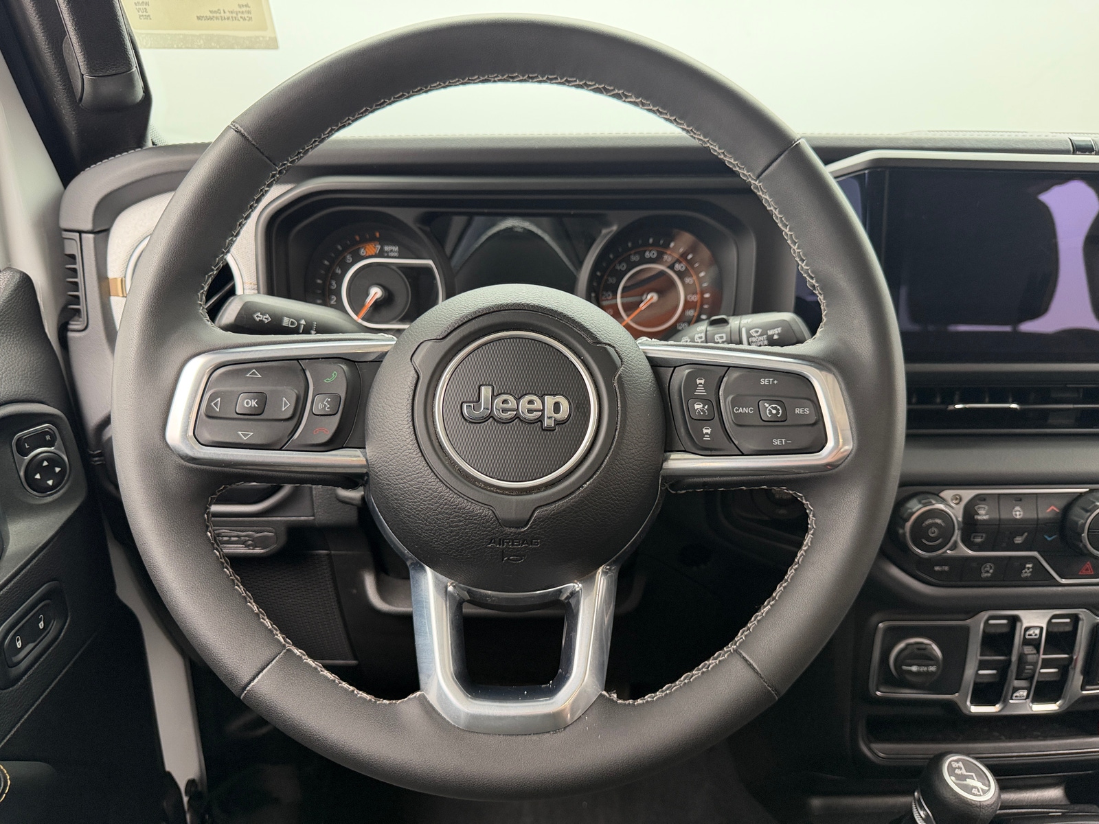 Thumbnail: 2025 Jeep Wrangler - 5