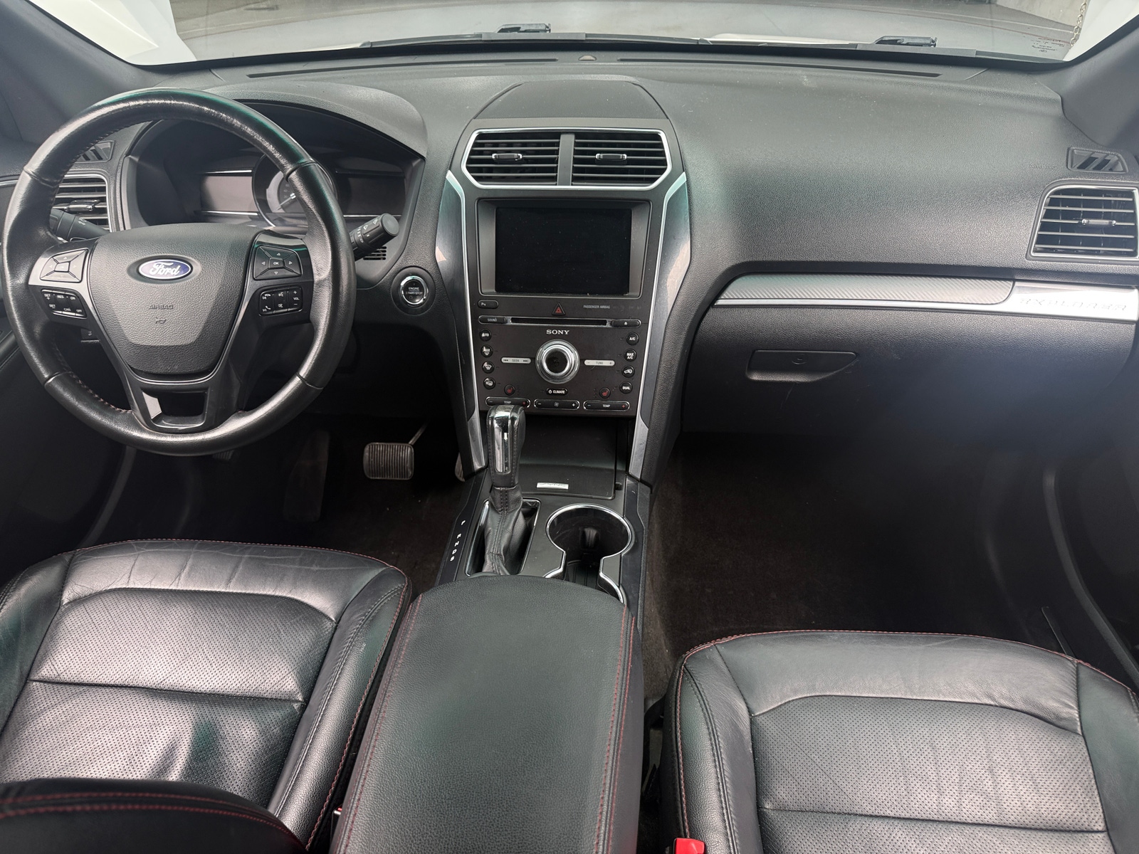 Thumbnail: 2016 Ford Explorer - 2