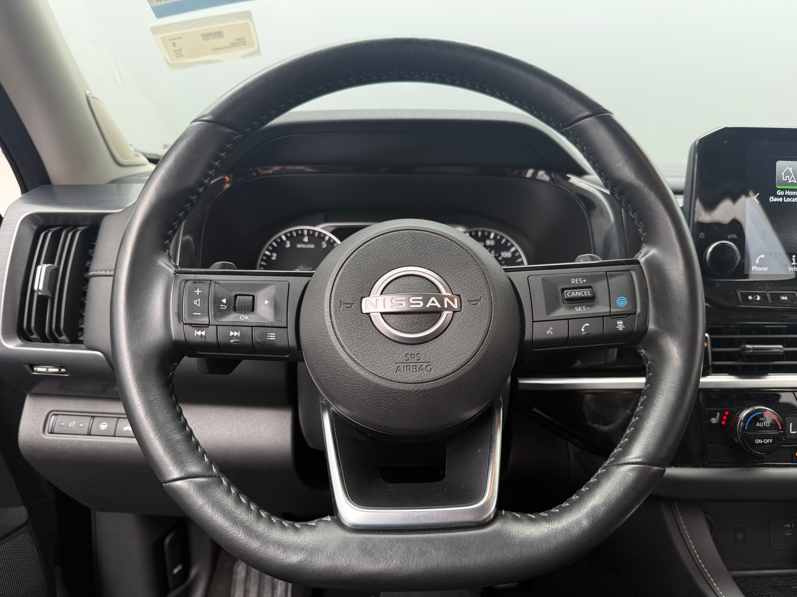 Thumbnail: 2023 Nissan Pathfinder - 4