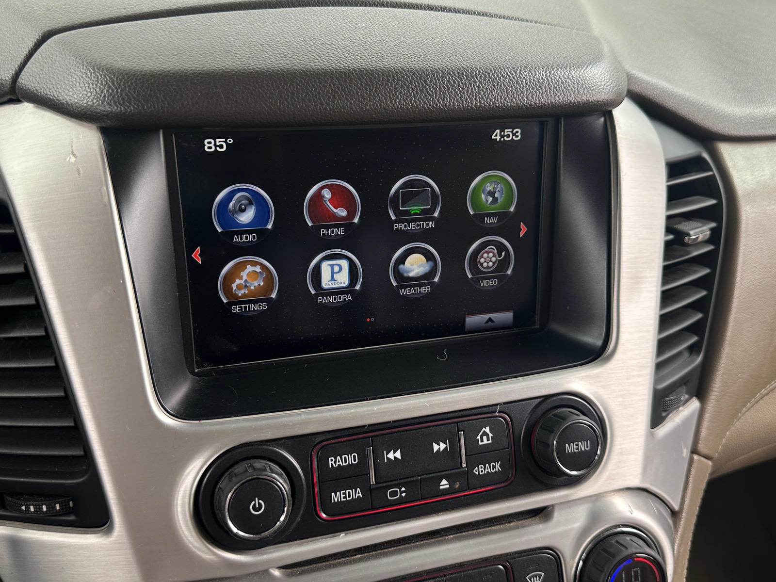 Thumbnail: 2016 GMC Yukon - 3