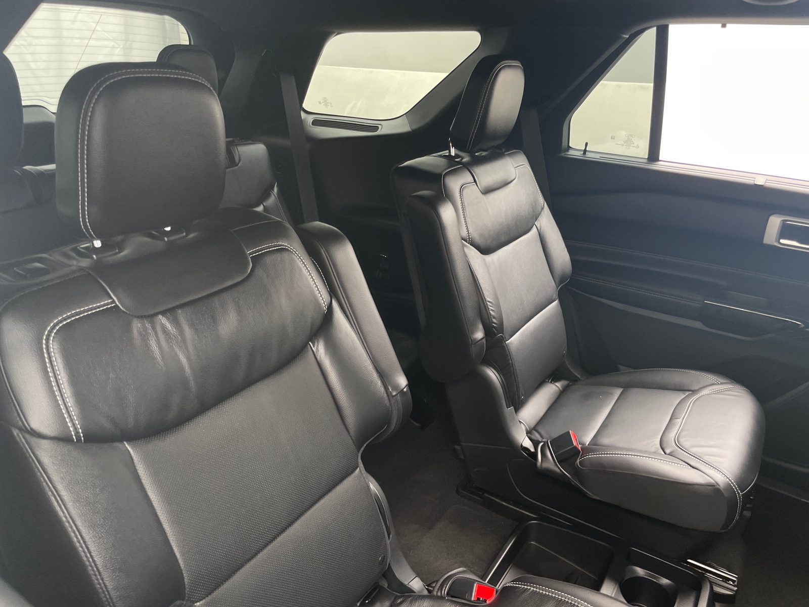 Thumbnail: 2021 Ford Explorer - 5