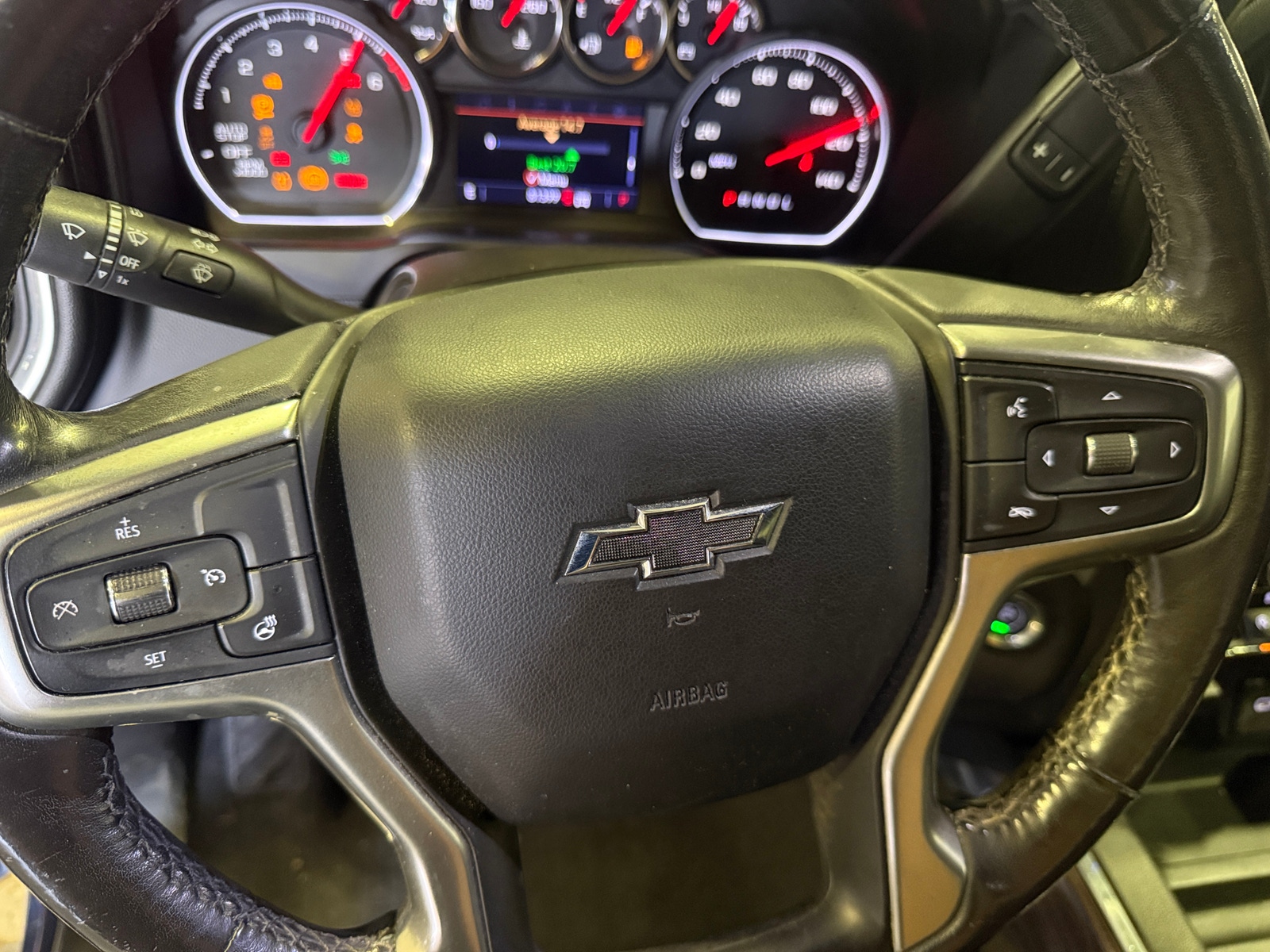 Thumbnail: 2019 Chevrolet Silverado 1500 - 5