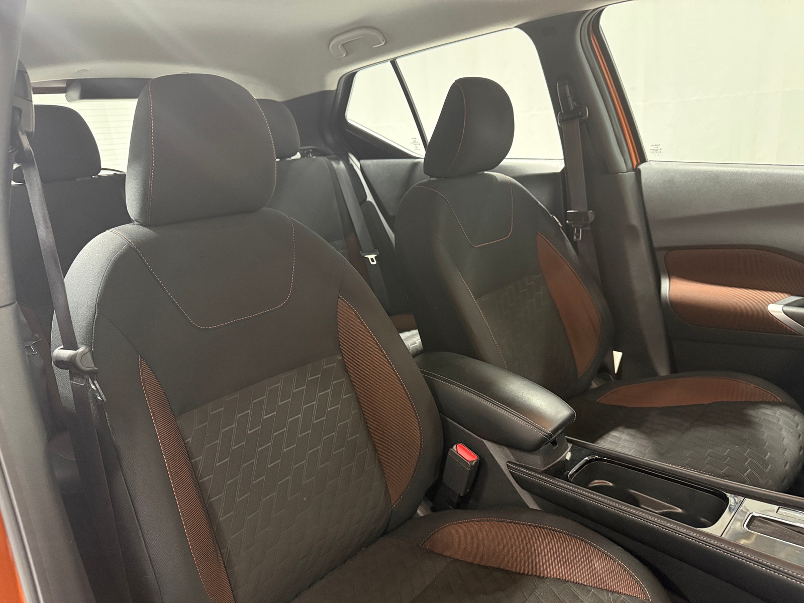 Thumbnail: 2022 Nissan Kicks - 2