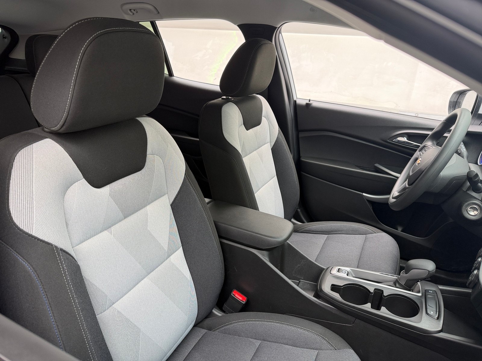 Thumbnail: 2026 Chevrolet Trax - 2