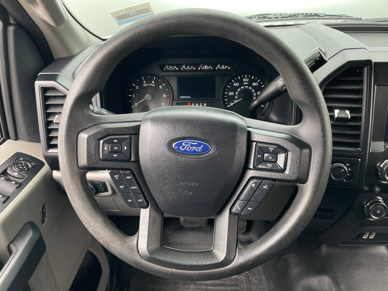 Thumbnail: 2019 Ford Econoline - 5