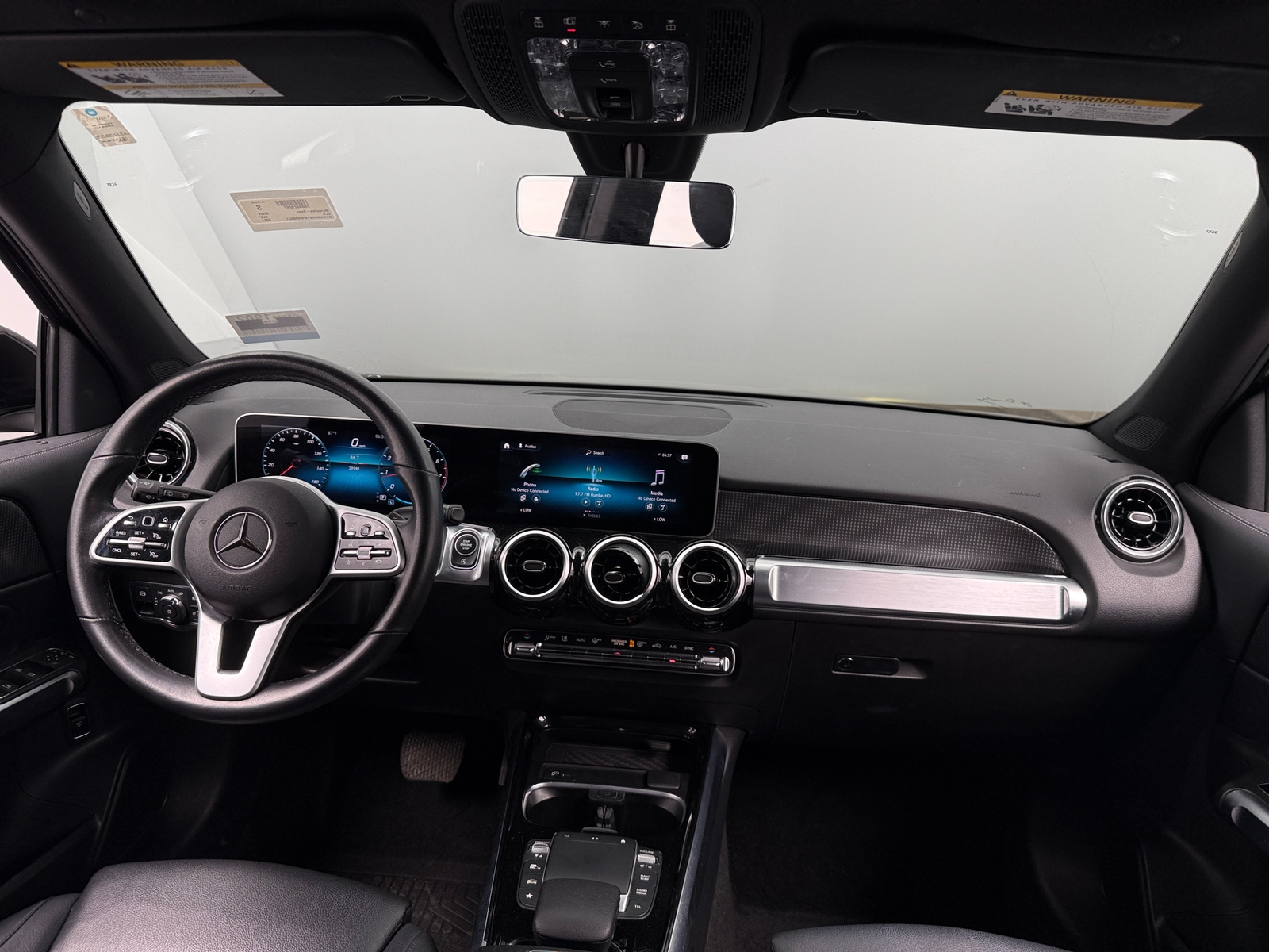 Thumbnail: 2021 Mercedes-Benz GLB - 2