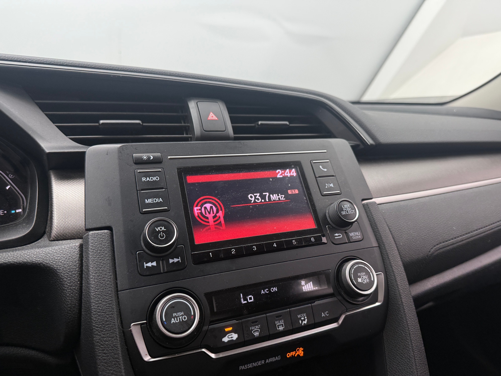 Thumbnail: 2019 Honda Civic - 4