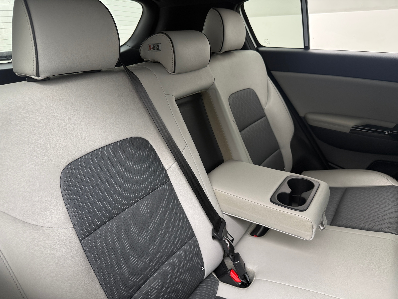 Thumbnail: 2019 Kia Sportage - 5