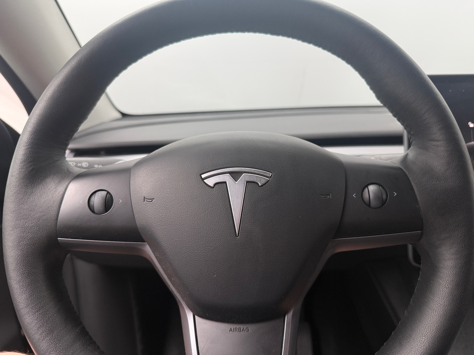 Thumbnail: 2022 Tesla Model Y - 4