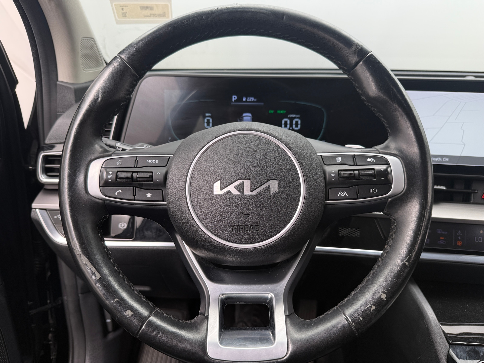 Thumbnail: 2023 Kia Sportage - 4