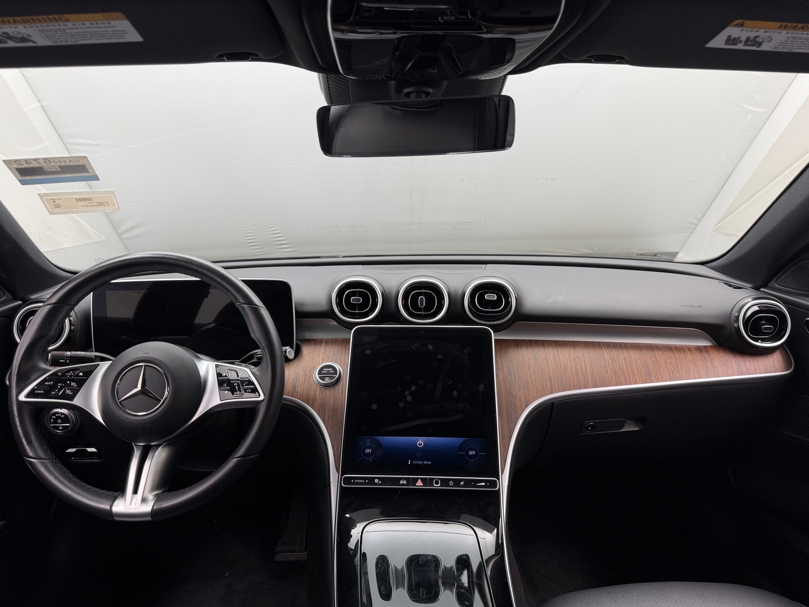 Thumbnail: 2025 Mercedes-Benz C-Class - 2