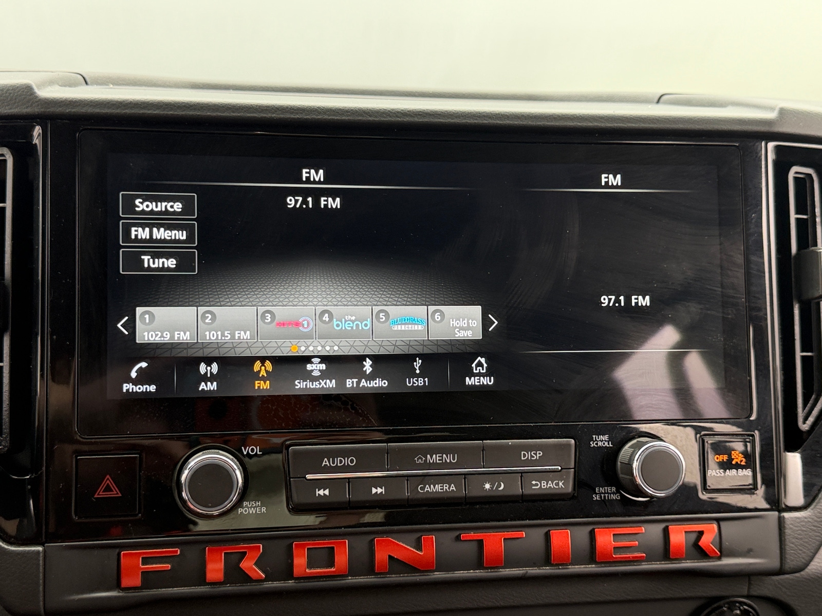 Thumbnail: 2025 Nissan Frontier - 4