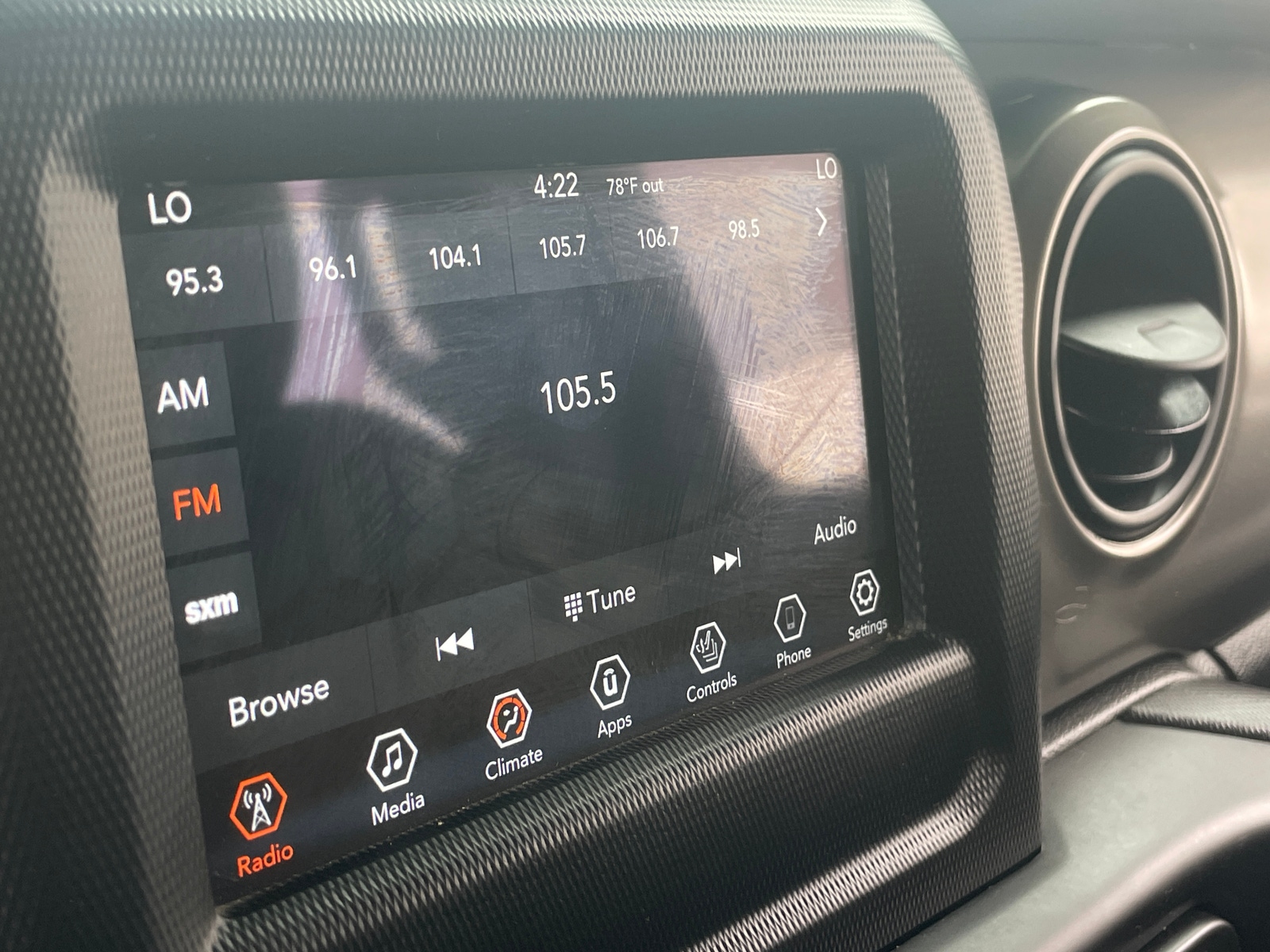 Thumbnail: 2019 Jeep Wrangler - 4