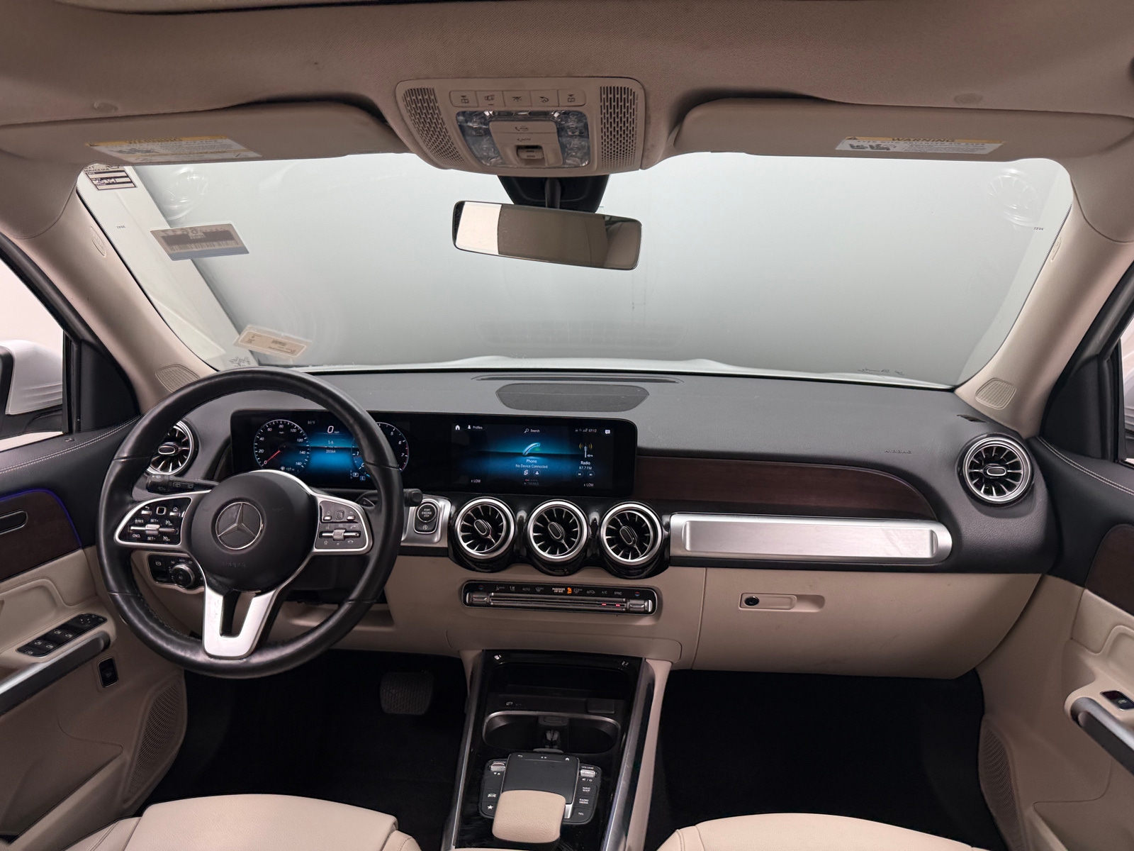 Thumbnail: 2022 Mercedes-Benz GLB - 2