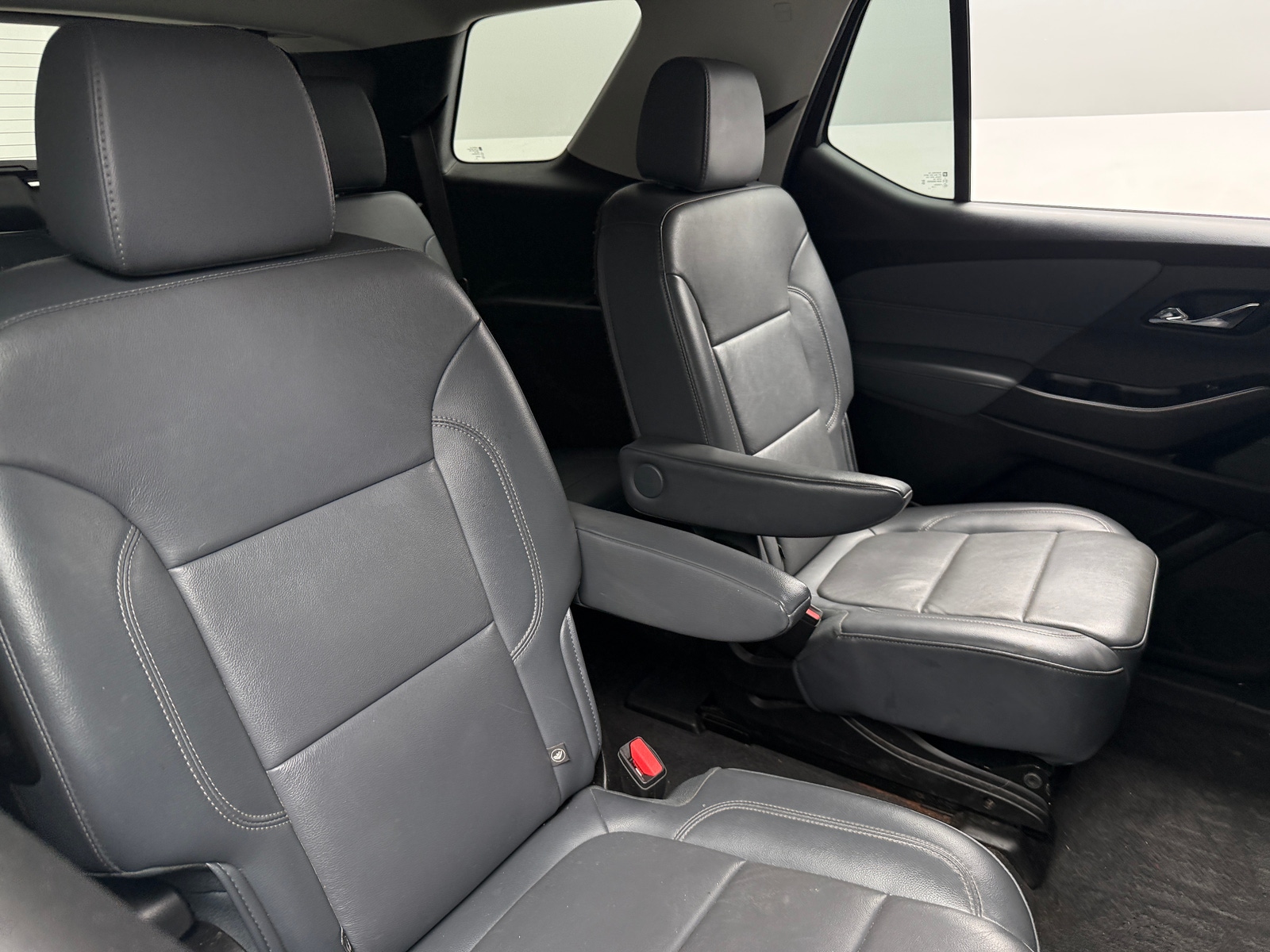 Thumbnail: 2020 Chevrolet Traverse - 5