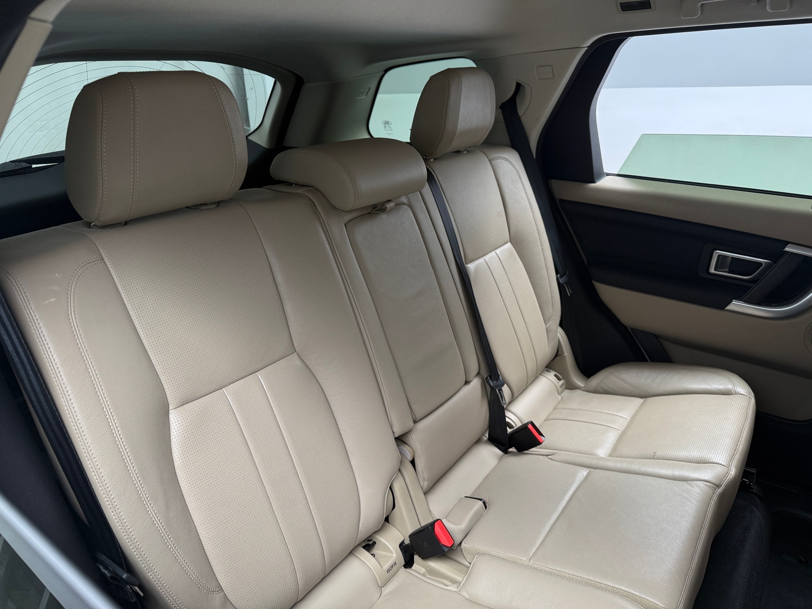 Thumbnail: 2018 Land Rover Discovery Sport - 5