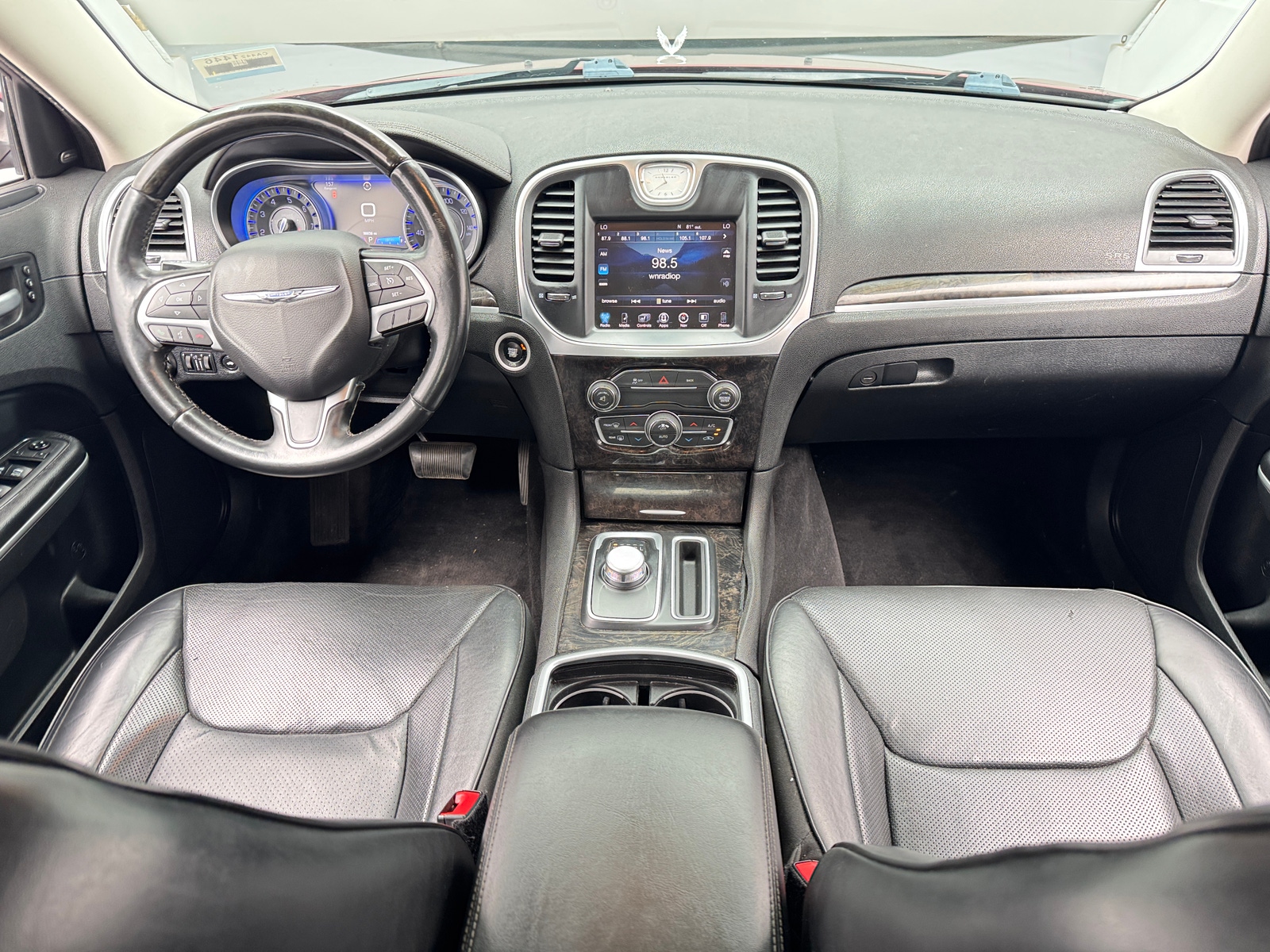 Thumbnail: 2016 Chrysler 300 - 2