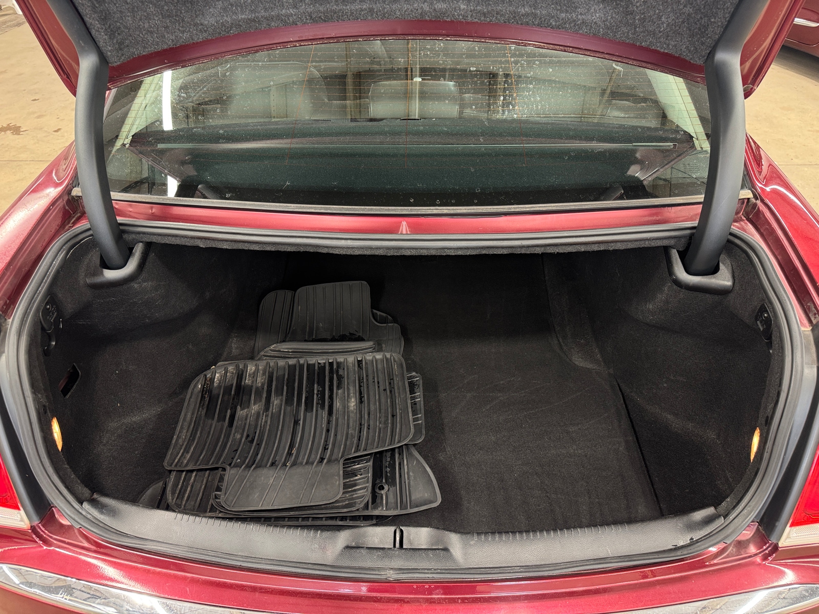 Thumbnail: 2016 Chrysler 300 - 6