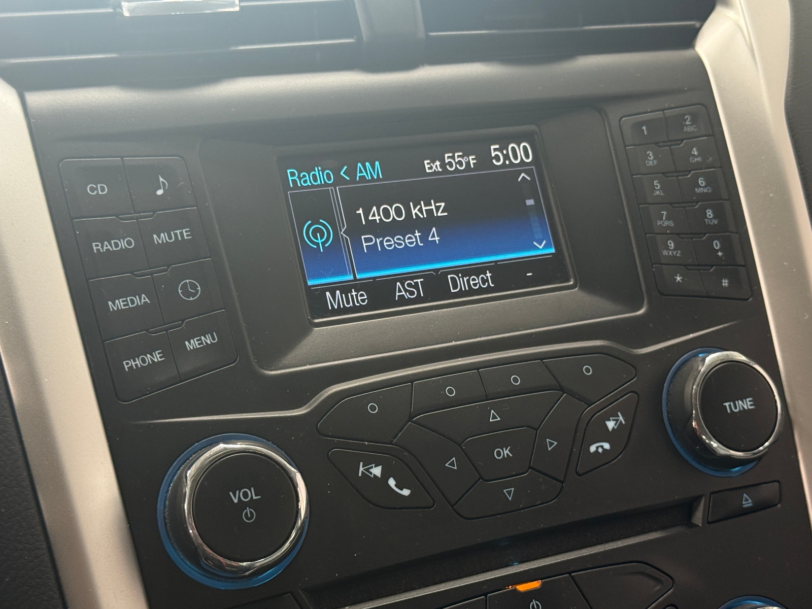 Thumbnail: 2014 Ford Fusion - 4