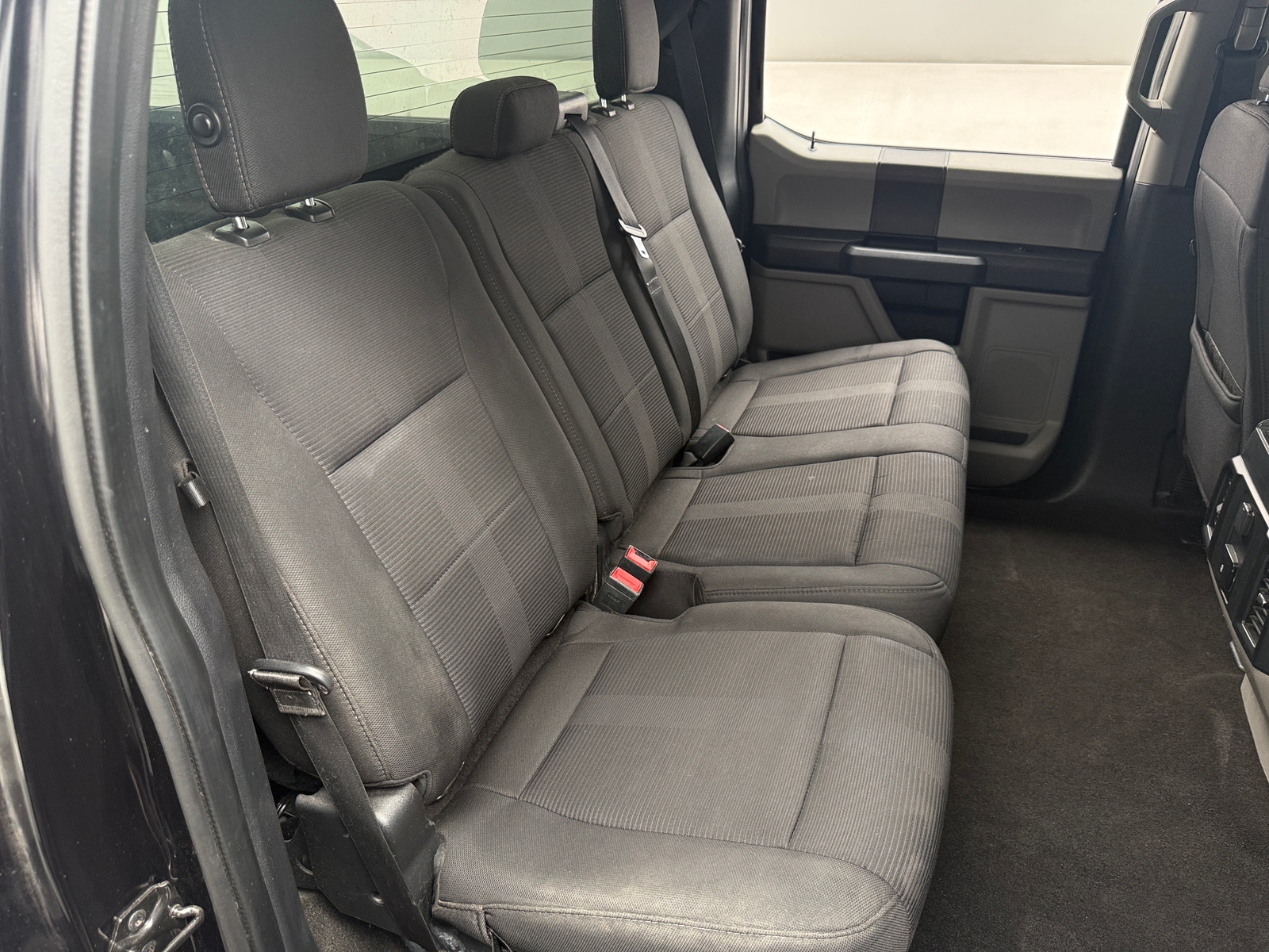 Thumbnail: 2019 Ford Econoline - 6