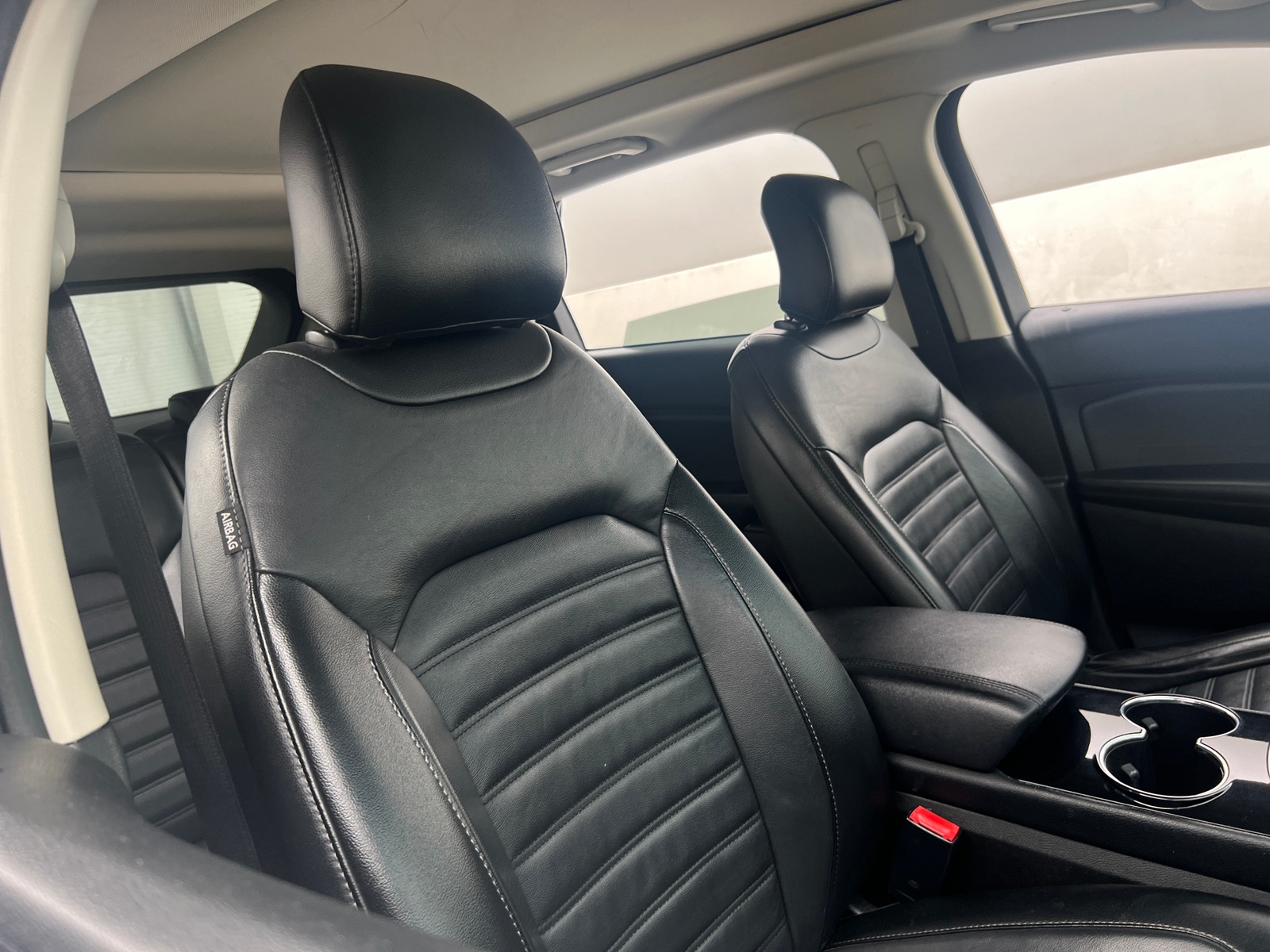 Thumbnail: 2015 Ford Edge - 2