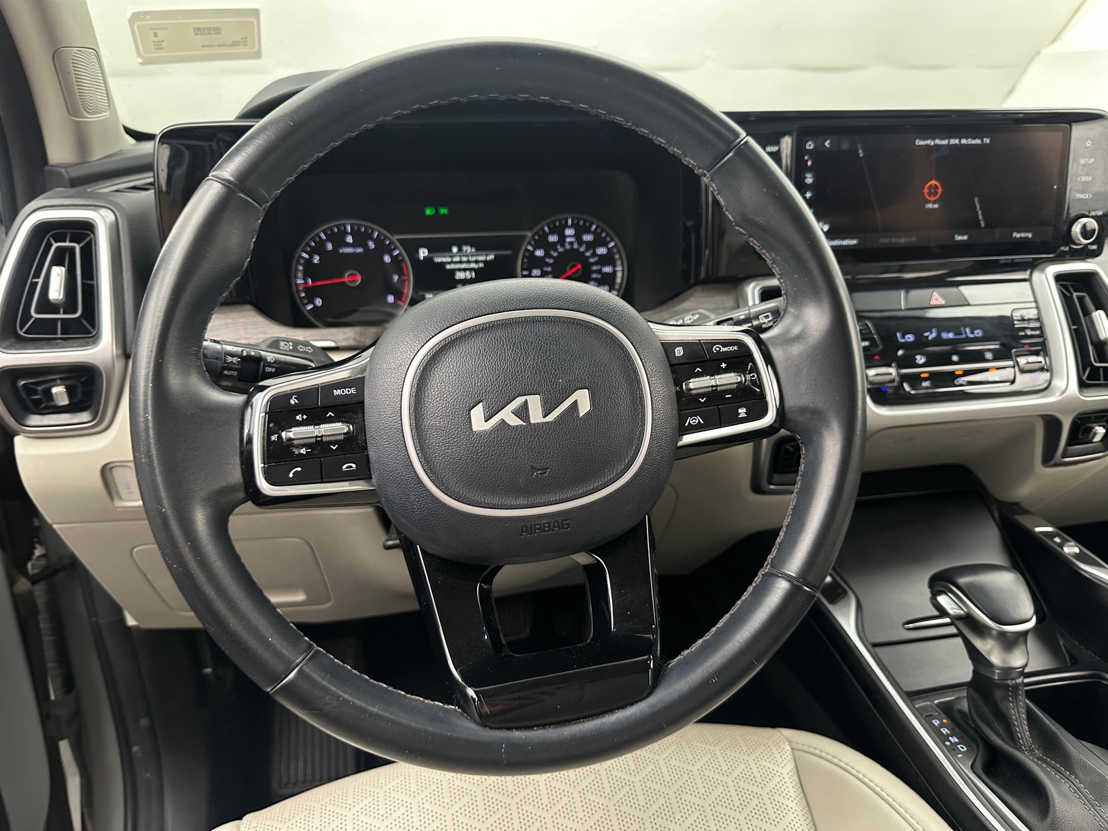 Thumbnail: 2022 Kia Sorento - 4