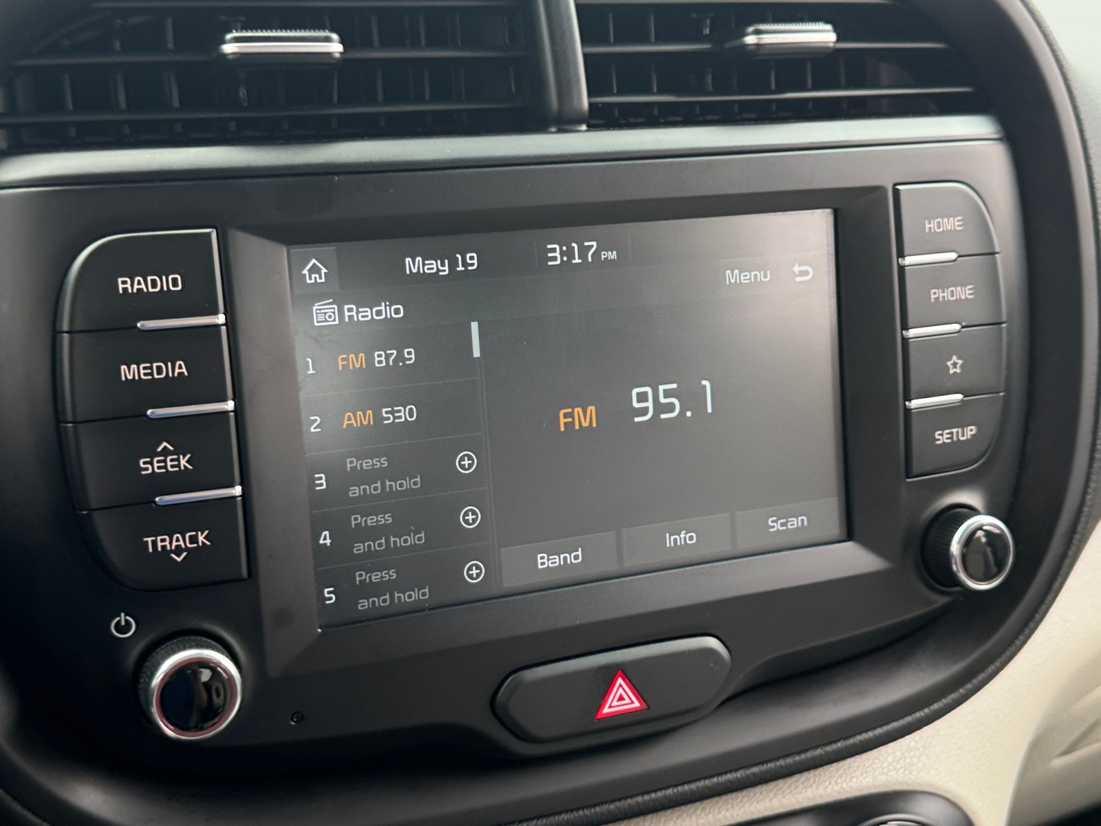Thumbnail: 2021 Kia Soul - 4