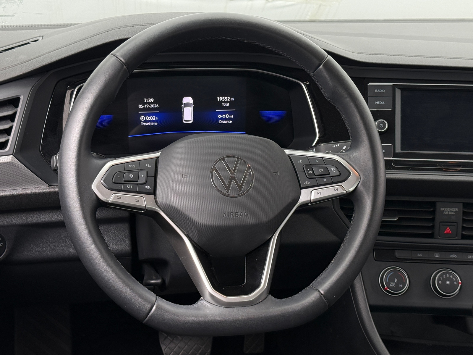Thumbnail: 2024 Volkswagen Jetta - 5