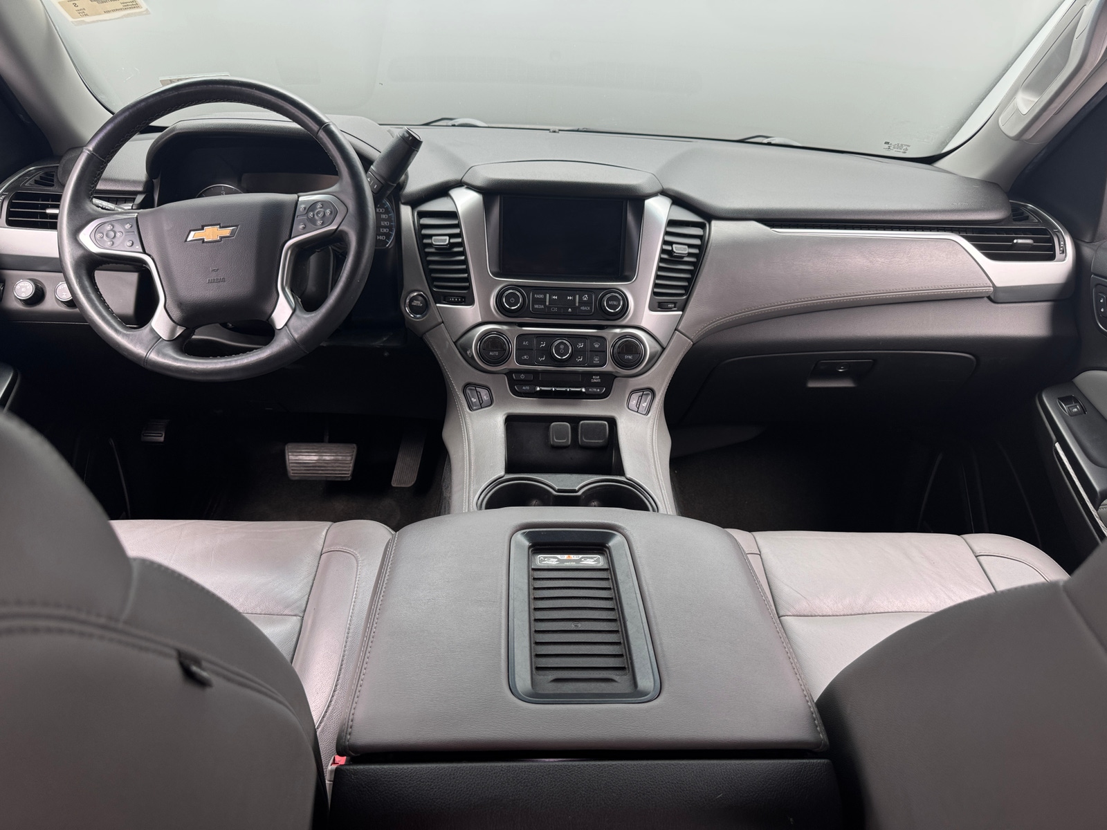 Thumbnail: 2017 Chevrolet Suburban - 2