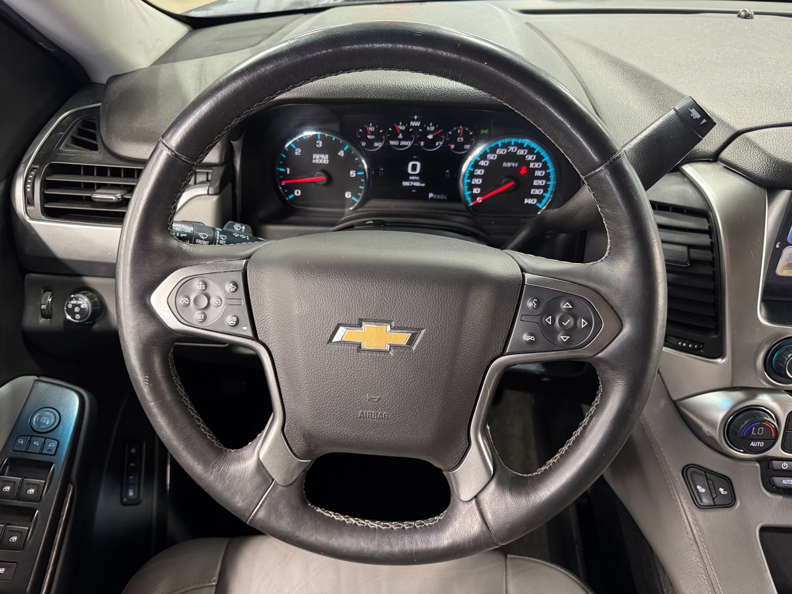 Thumbnail: 2017 Chevrolet Suburban - 4