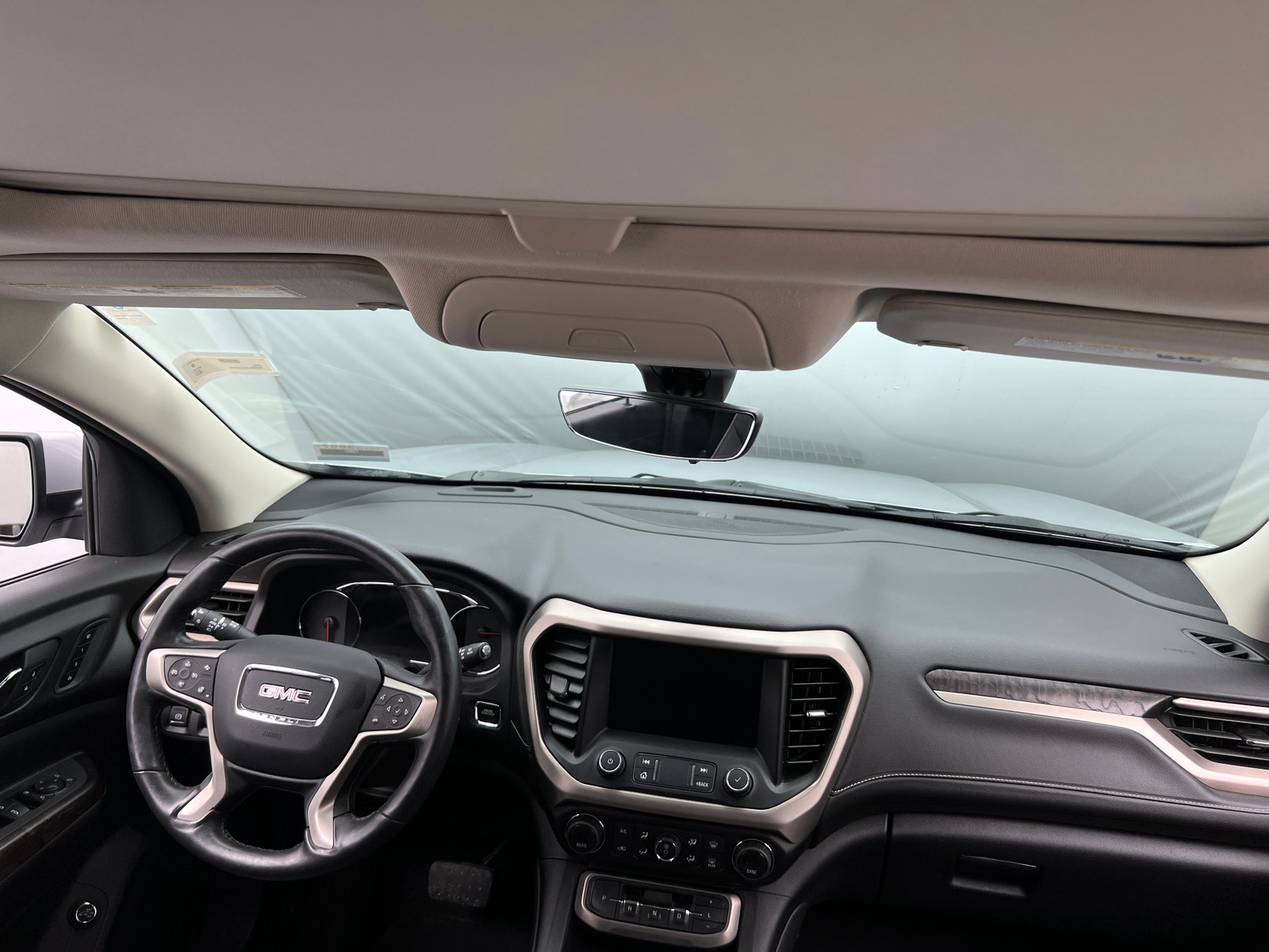 Thumbnail: 2020 GMC Acadia - 3