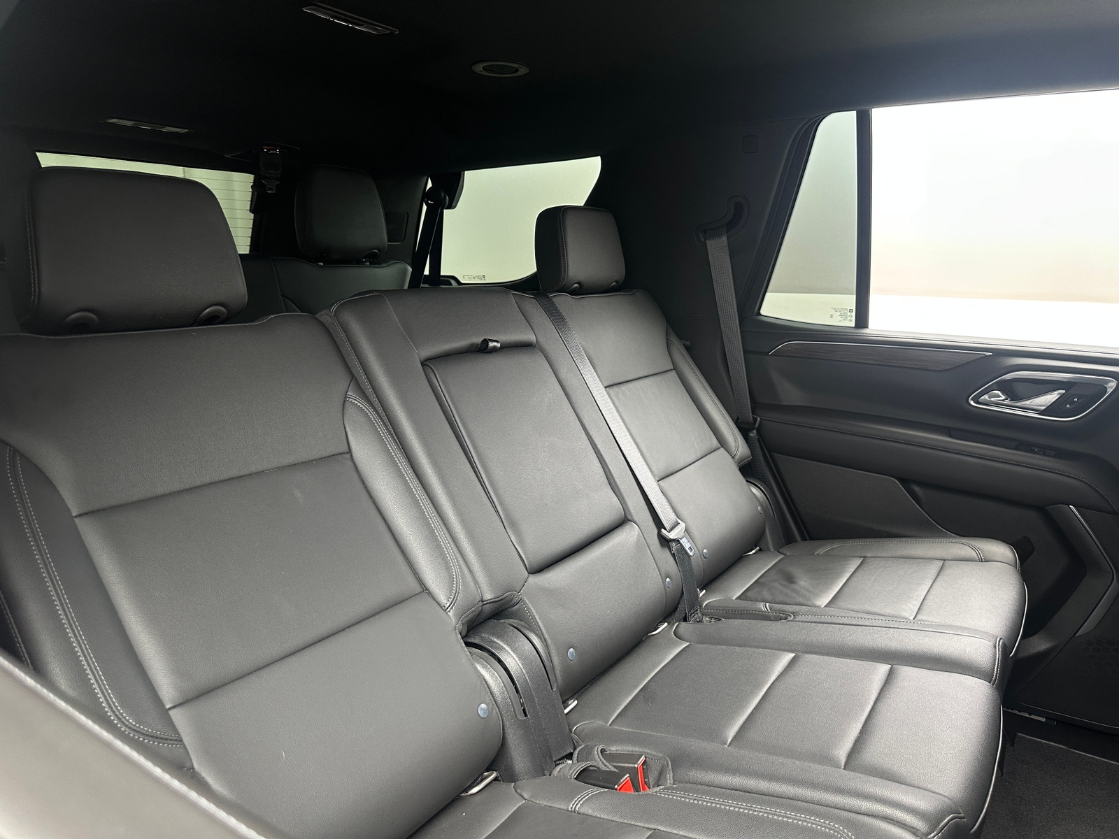 Thumbnail: 2021 Chevrolet Tahoe - 5