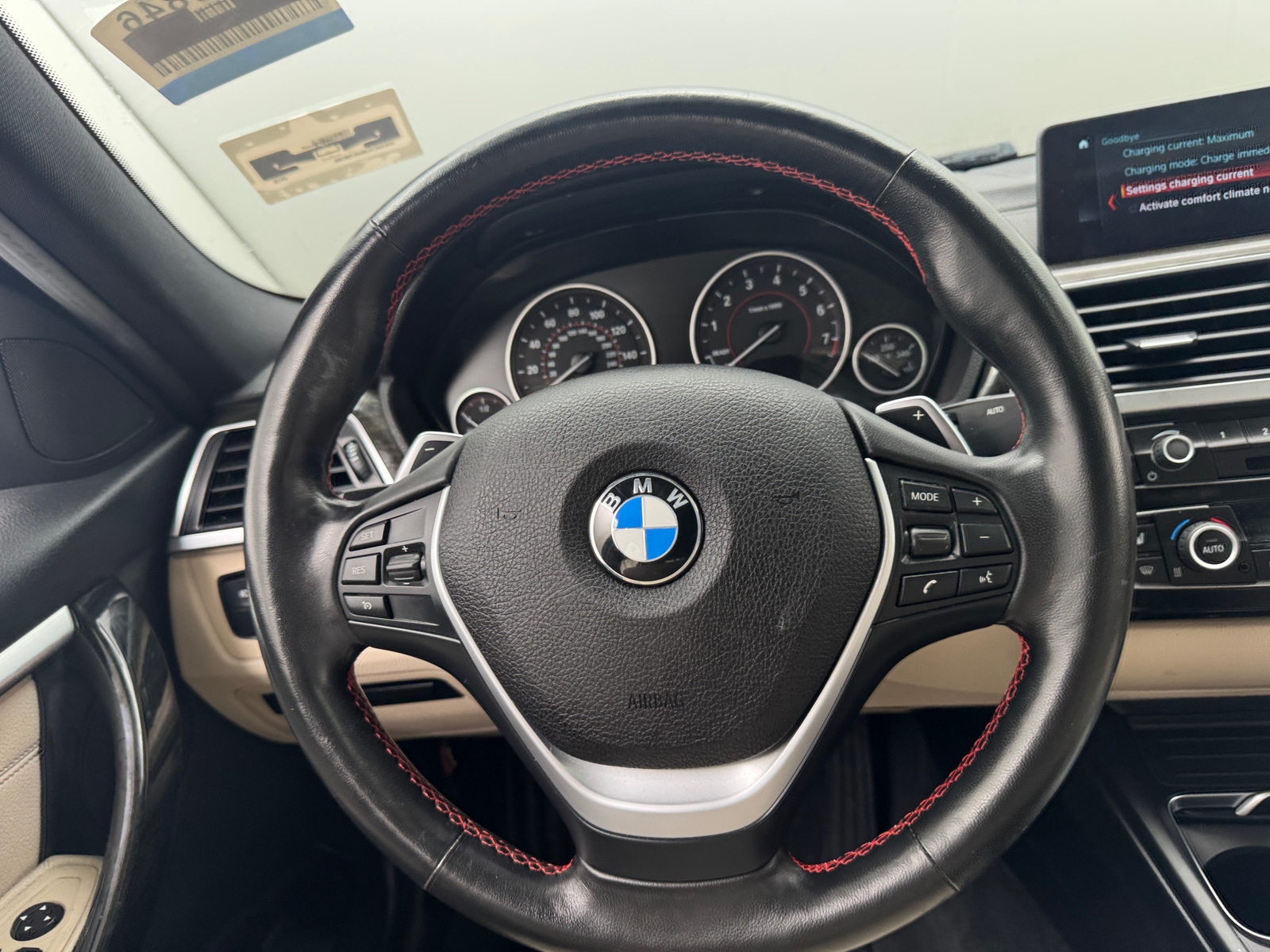 Thumbnail: 2018 BMW 3 Series - 4