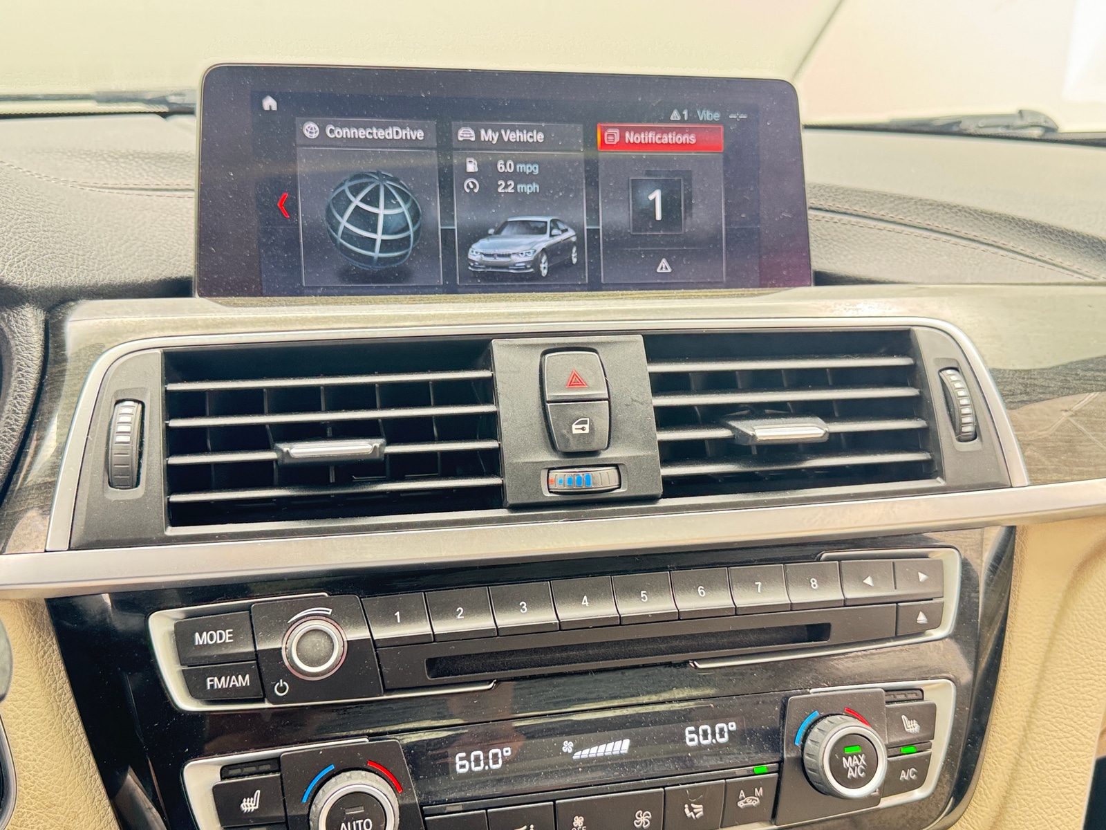Thumbnail: 2018 BMW 3 Series - 3