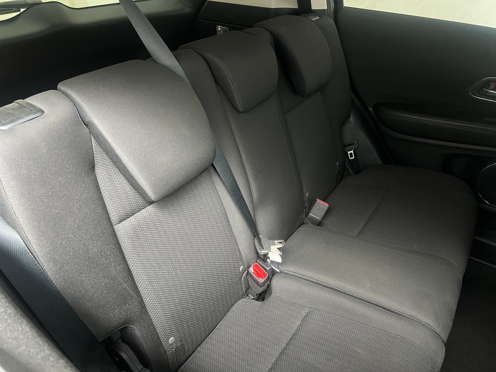 Thumbnail: 2016 Honda HR-V - 6