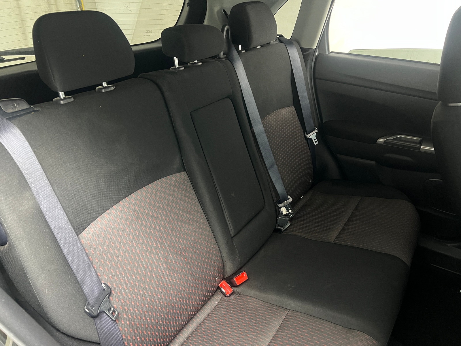 Thumbnail: 2019 Mitsubishi Outlander Sport - 6