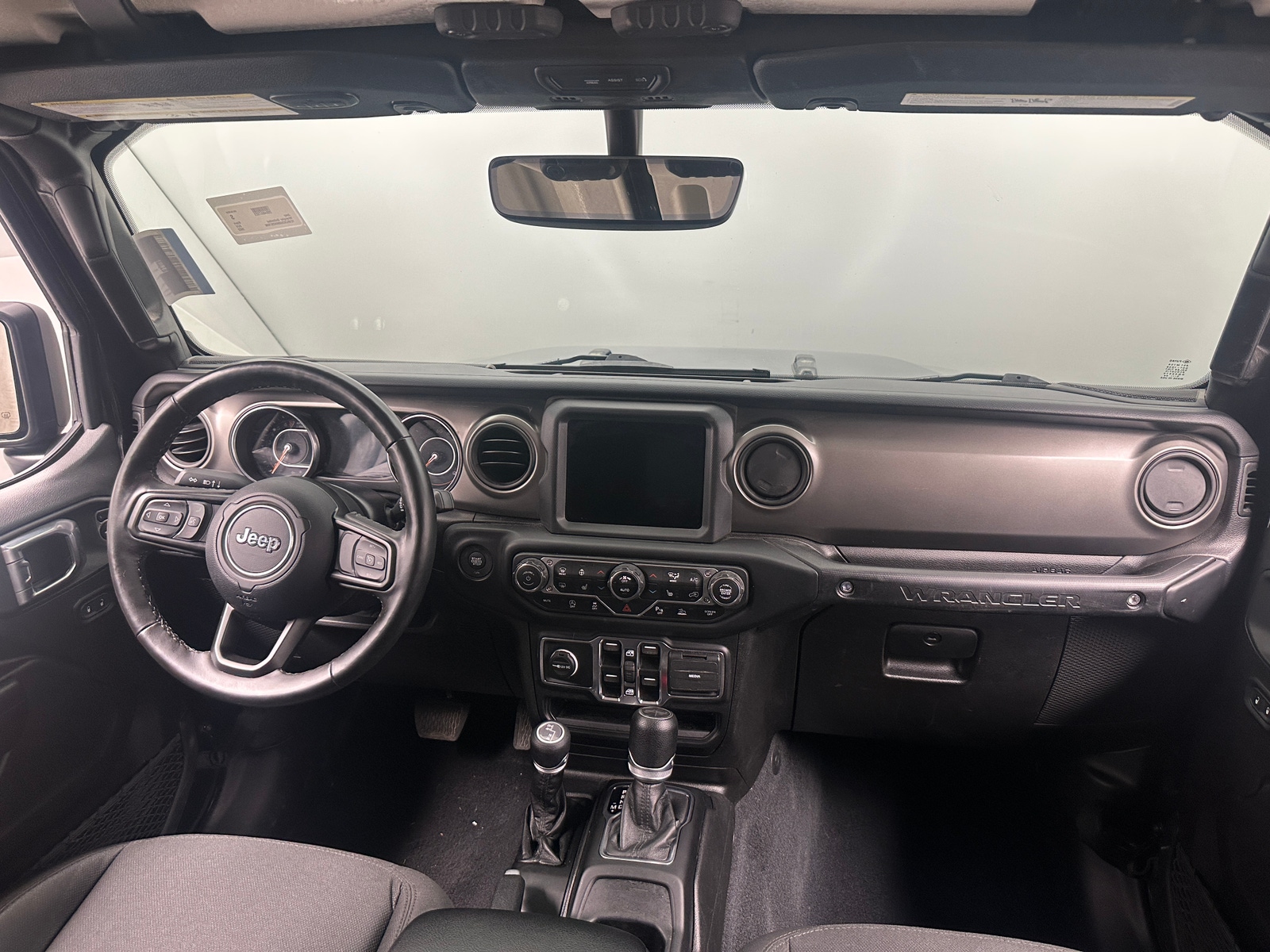 Thumbnail: 2022 Jeep Wrangler - 3