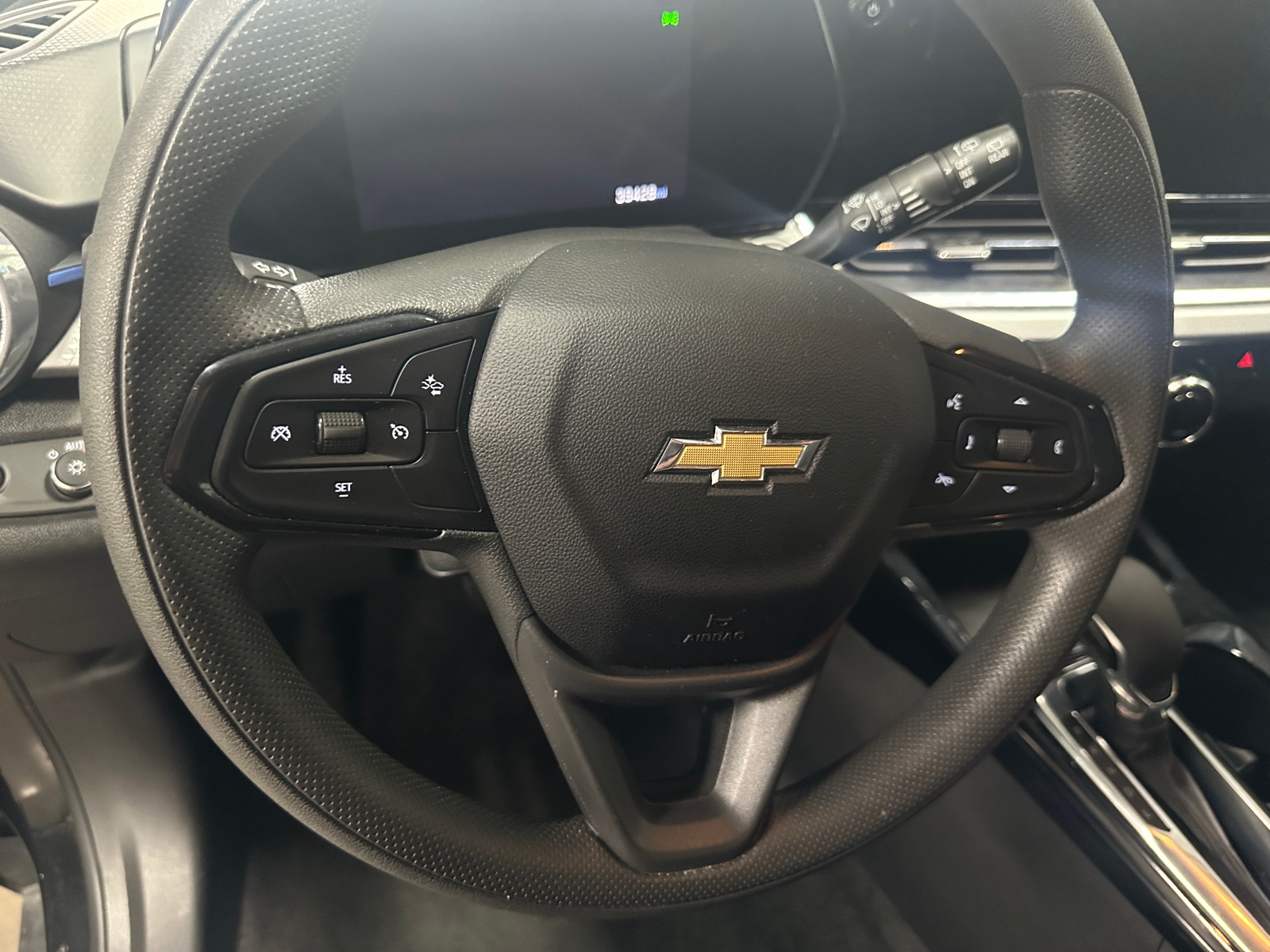 Thumbnail: 2025 Chevrolet Trax - 5