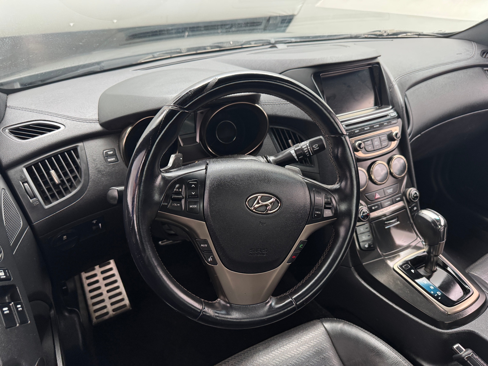 Thumbnail: 2013 Hyundai Genesis - 3