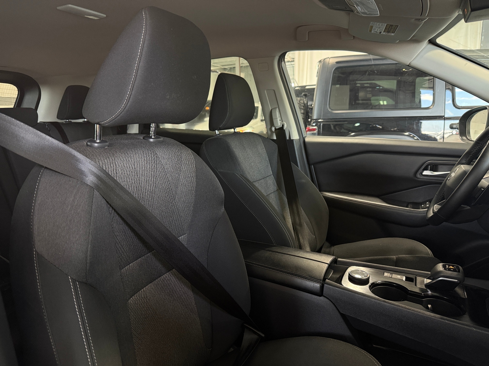 Thumbnail: 2025 Nissan Rogue - 2