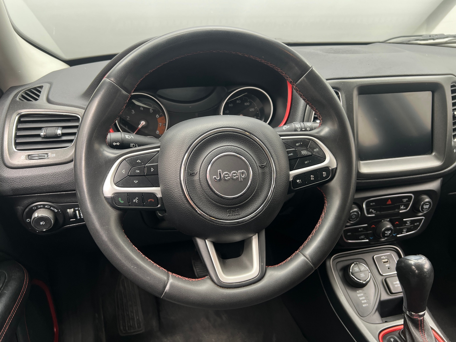Thumbnail: 2021 Jeep Compass - 4