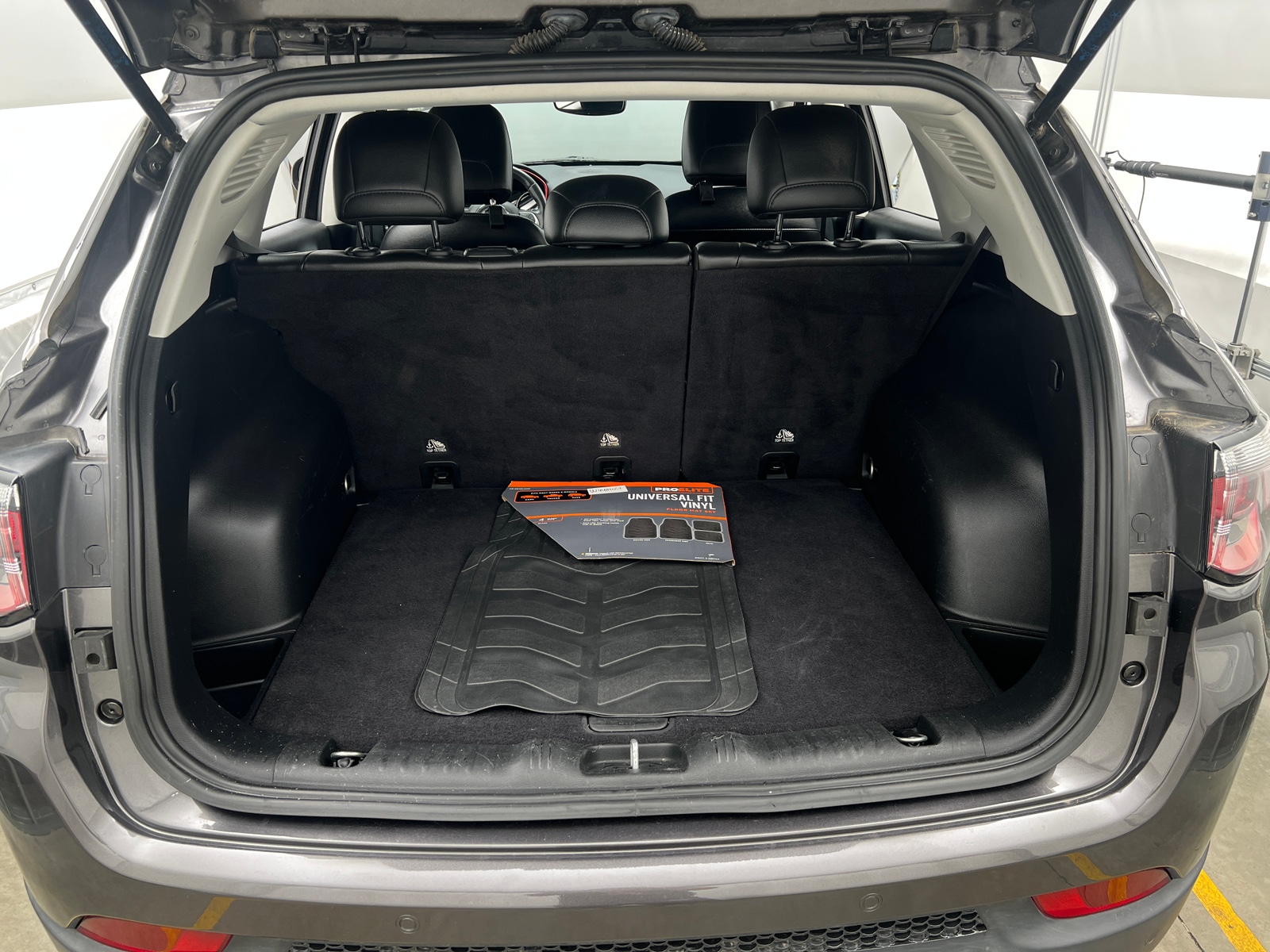 Thumbnail: 2021 Jeep Compass - 6