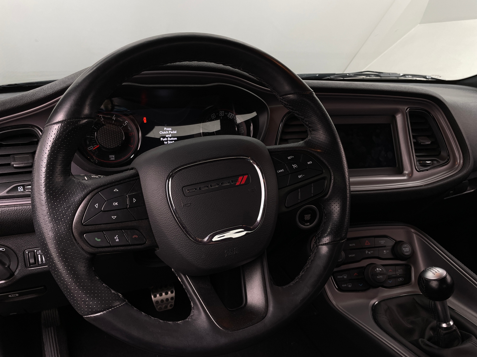Thumbnail: 2023 Dodge Challenger - 4