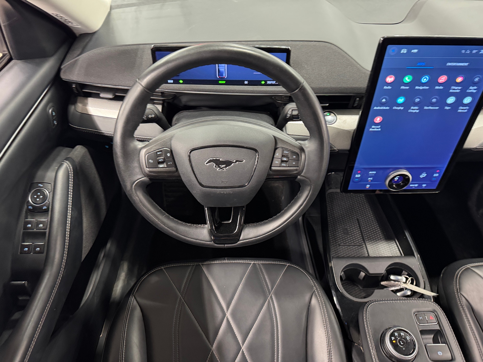 Thumbnail: 2022 Ford Mustang Mach-E - 5