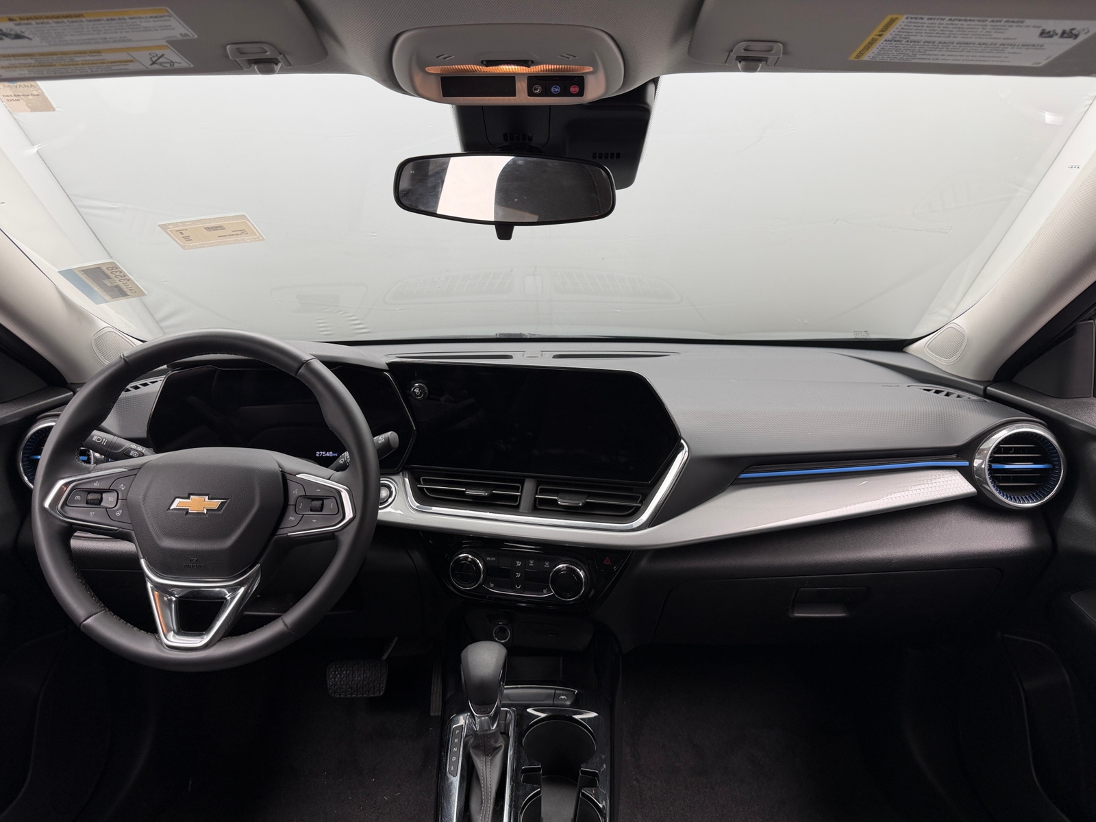 Thumbnail: 2025 Chevrolet Trax - 3