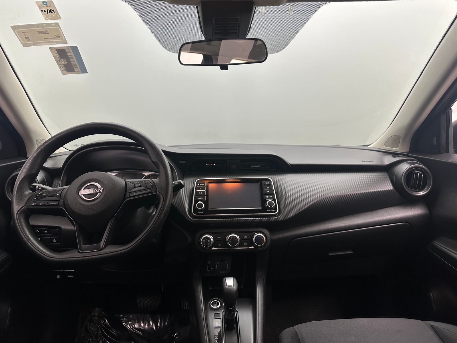 Thumbnail: 2023 Nissan Kicks - 3